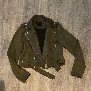 🚨SOLD🚨 STRADIVARIUS - Dark Green Biker Jacket